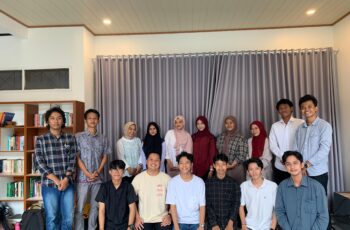 Leadership, Leading, and the Leaders: Menemukan Wawasan Baru di Tengah Kopi